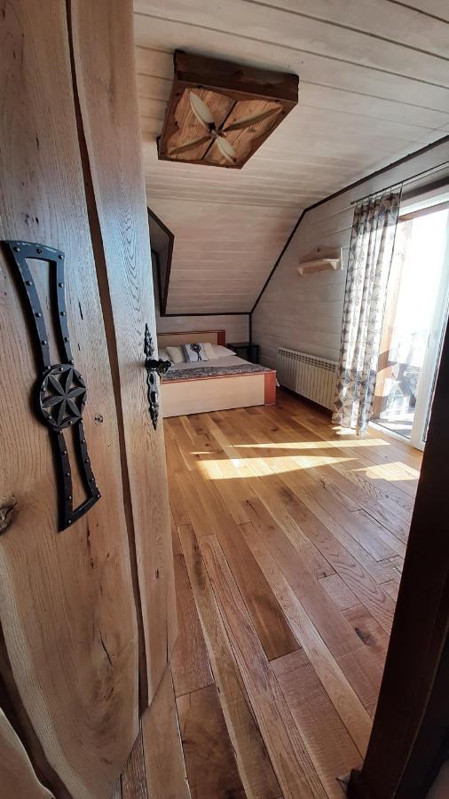 Apartament Huba Kültér fotó