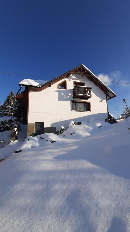 Apartament Huba Kültér fotó